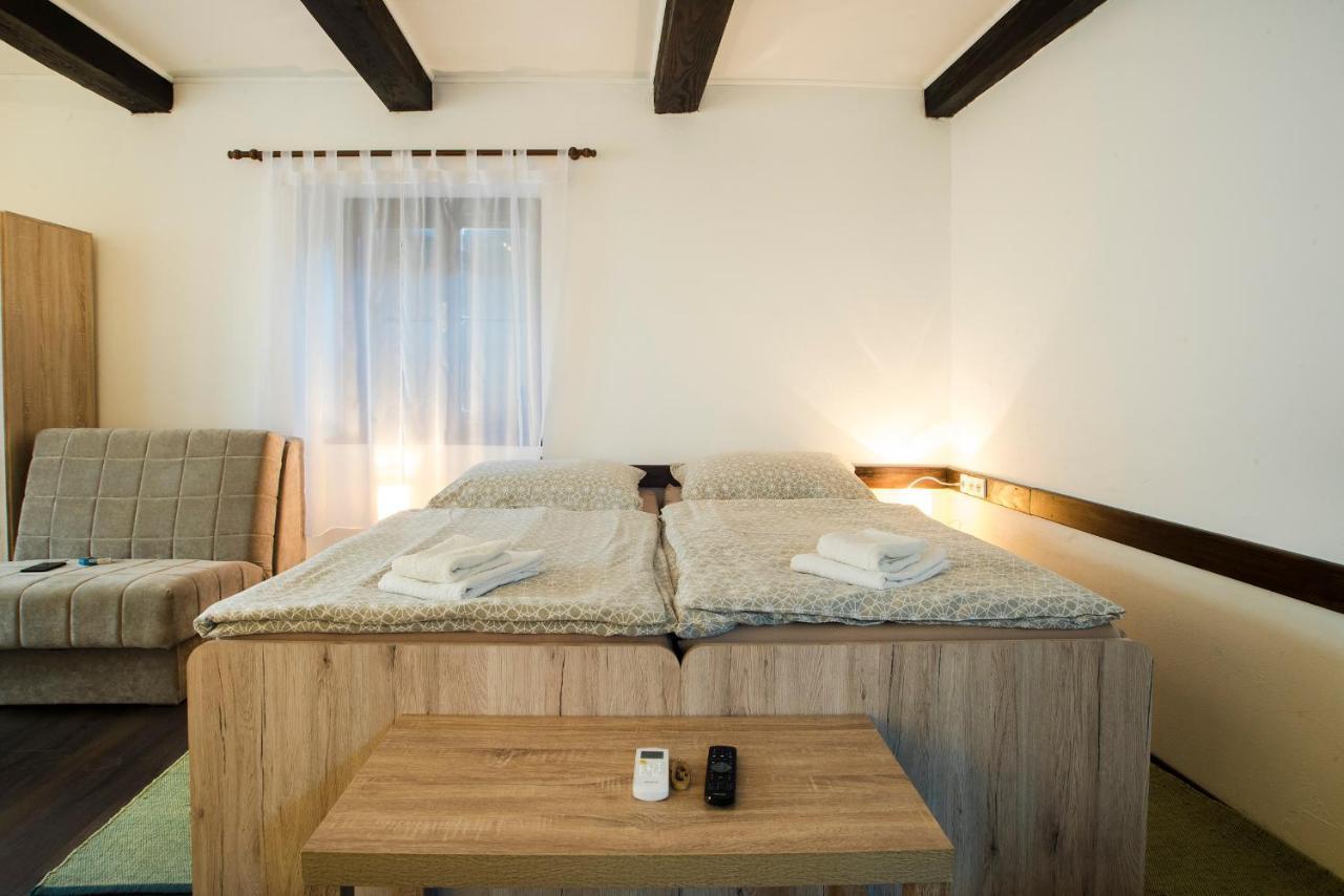 Pego Apartment Slunj Bagian luar foto